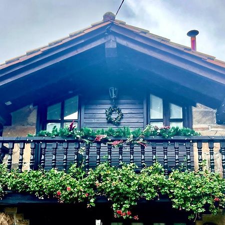 Вілла La Casita De Olivia Espinaredo La Villa Екстер'єр фото